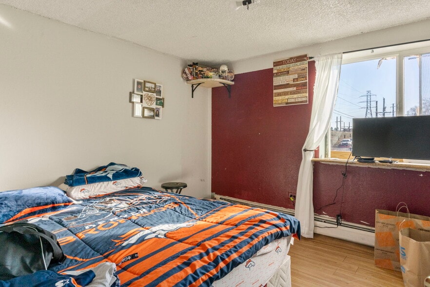 More Photos Of 1100 S Quivas St, Denver Apartments For Sale