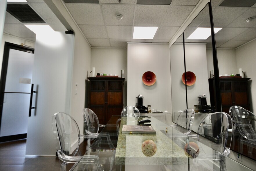 More Photos Of 7374 SW 93rd Ave, Miami Office For Sale