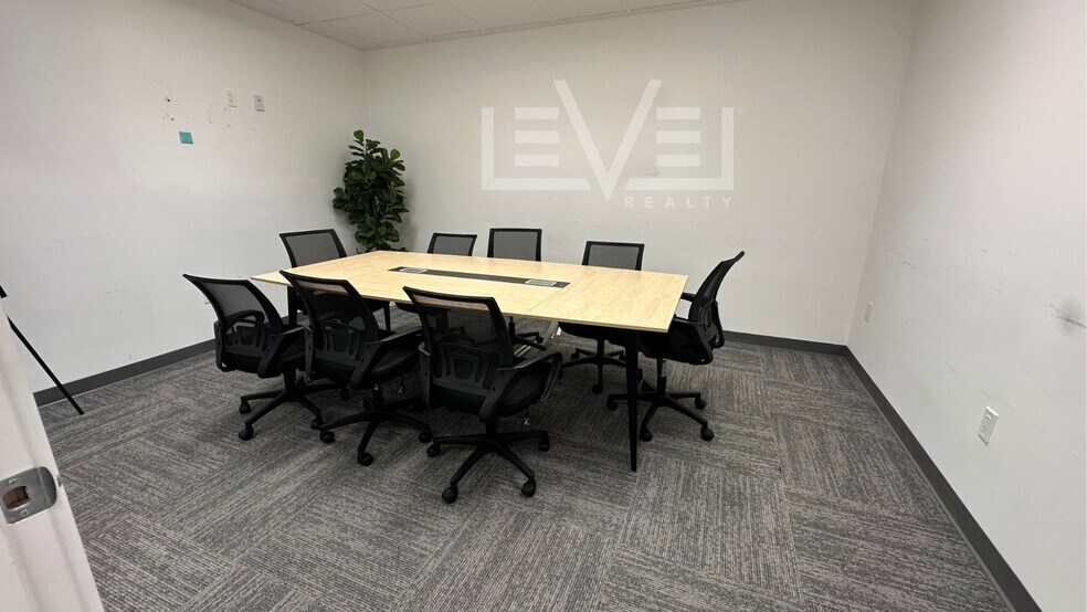 More Photos Of 2455 E Sunrise Blvd, Fort Lauderdale Loft Creative Space For Lease