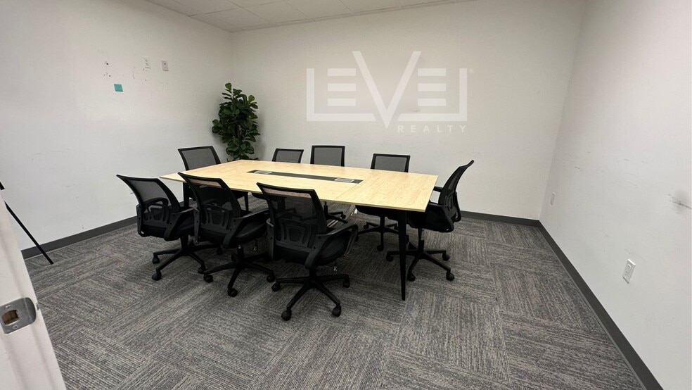 More Photos Of 2455 E Sunrise Blvd, Fort Lauderdale Loft Creative Space For Sale