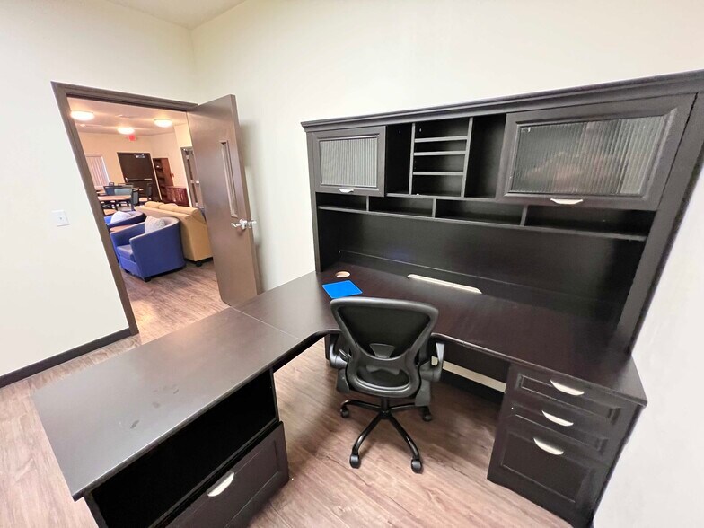 More Photos Of 1347 N Ninau St, Kihei Assisted Living For Sale