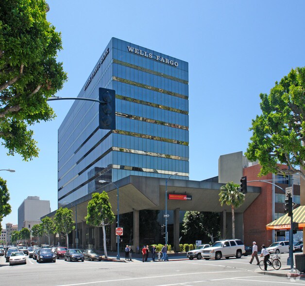 More Photos Of 433 N Camden Dr, Beverly Hills Coworking Space