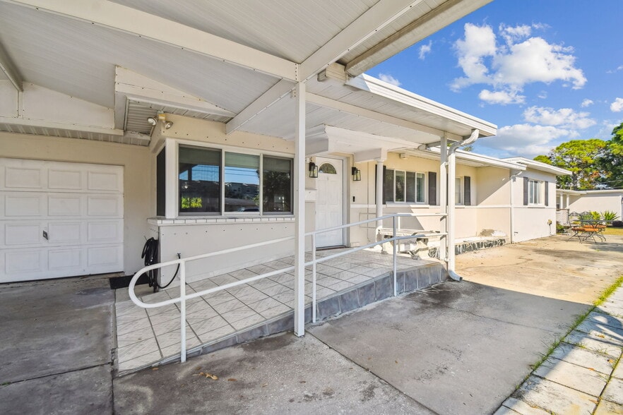 More Photos Of 4315 W Fair Oaks Ave, Tampa Office Residential For Sale