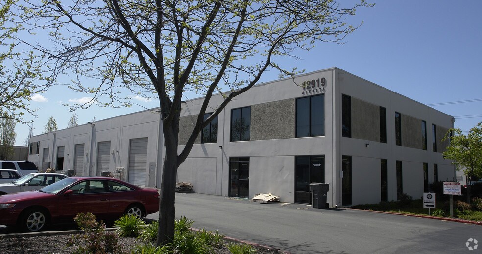 Primary Photo Of 12919 Alcosta Blvd, San Ramon Unknown For Lease