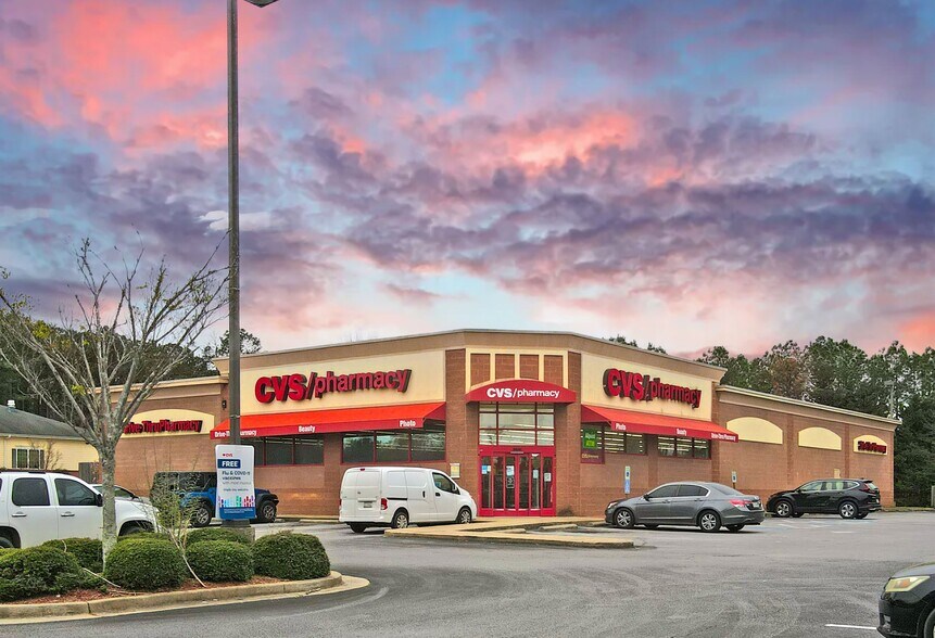 Primary Photo Of 902 W Greenwood St, Abbeville Drugstore For Sale