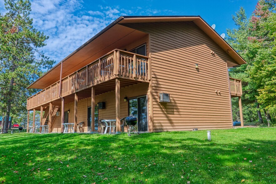 More Photos Of 8534 N Deerfoot Rd, Hayward Hotel For Sale