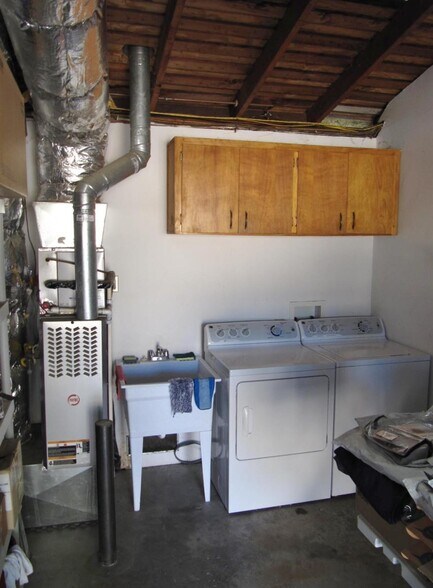 More Photos Of 415 4th St, Winters Multifamily For Sale