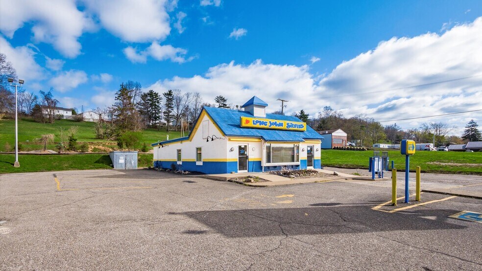 More Photos Of 1821 E Wheeling Ave, Cambridge Fast Food For Lease