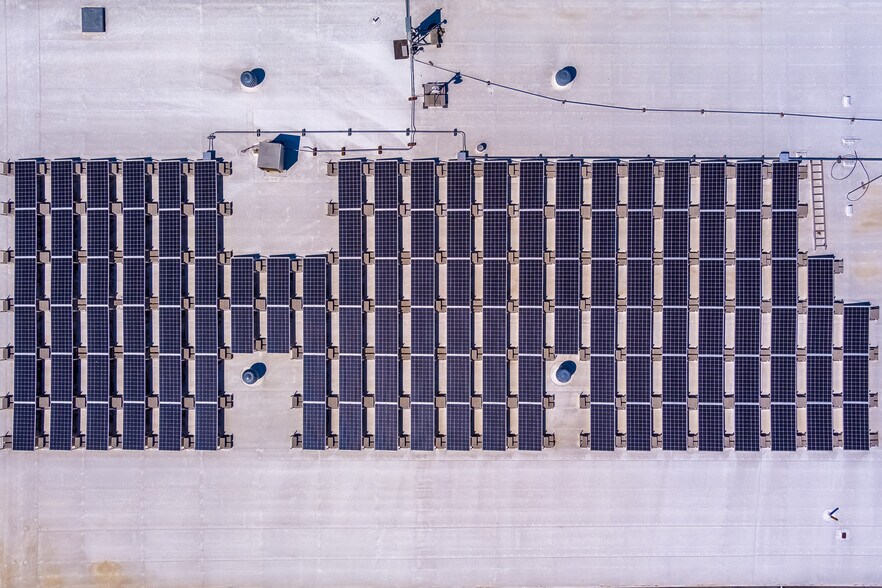 More Photos Of 3959-3971 Commerce Dr, West Sacramento Warehouse For Sale