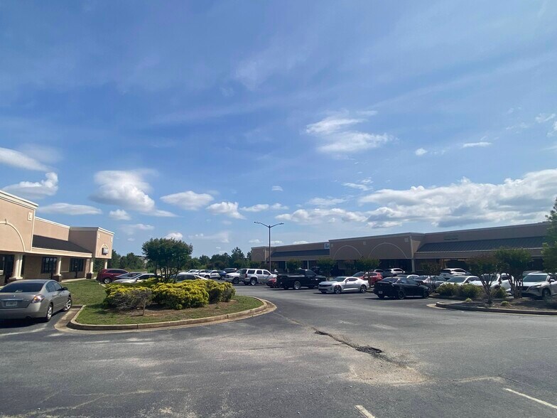 More Photos Of 225 Smithville Church Rd, Warner Robins Storefront For Sale