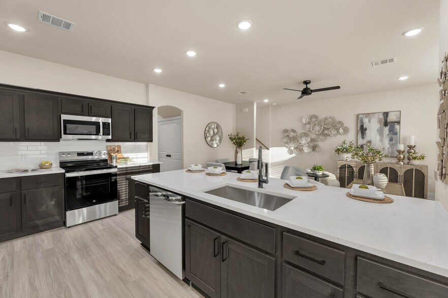 More Photos Of 4098 Gunner Trl, College Station Multifamily For Sale