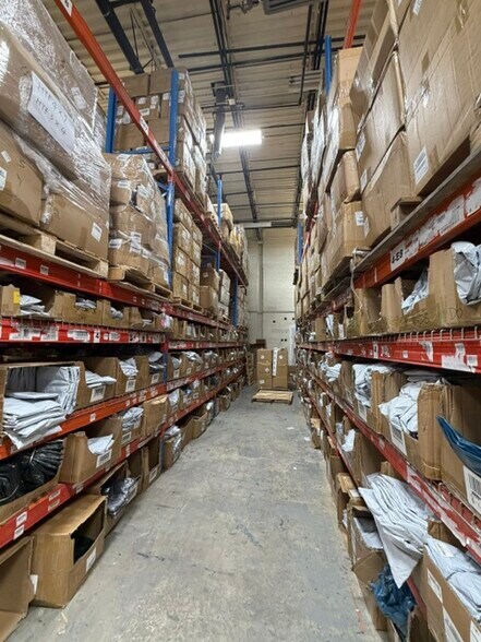 More Photos Of 371 Little Falls Rd, Cedar Grove Warehouse For Lease