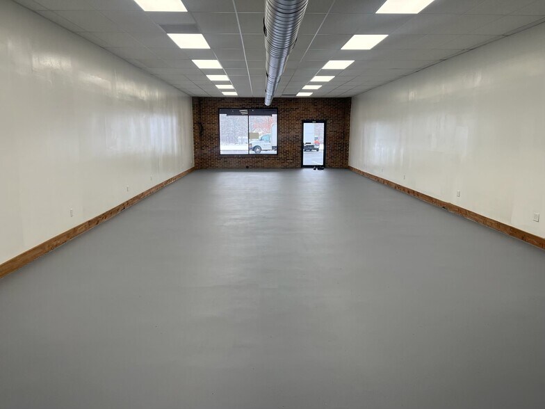 More Photos Of 1805 East Side Hwy, Crimora Storefront Retail Office For Lease