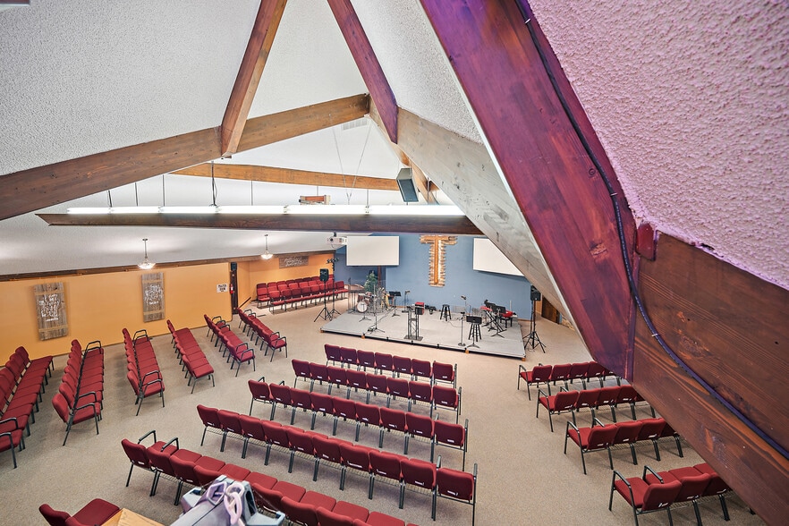 More Photos Of 820 N 30th St, Colorado Springs Religious Facility For Sale