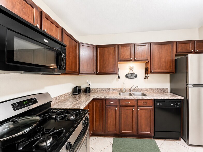 More Photos Of 3435 Rosedale St, Houston Apartments For Sale