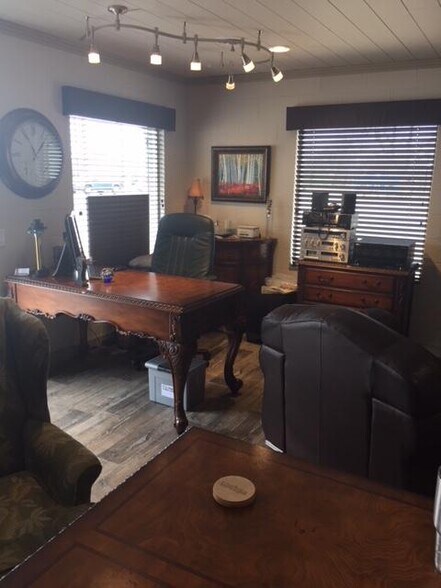 More Photos Of 890 OK STATE HIGHWAY 28 EAST, Langley Office Residential For Sale