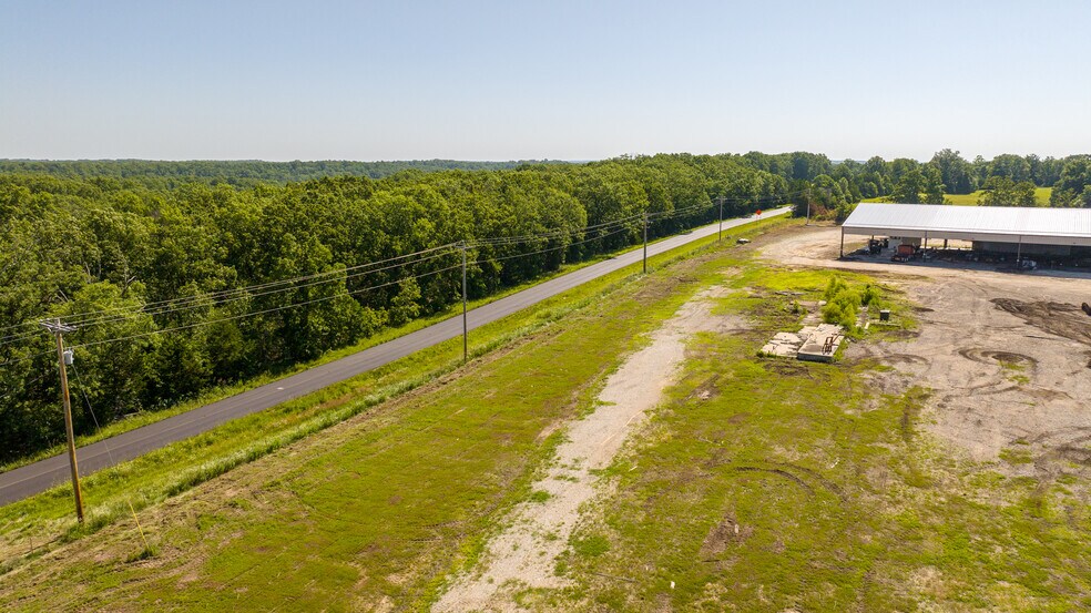 More Photos Of 1975 State Road NN, Climax Springs Warehouse For Sale