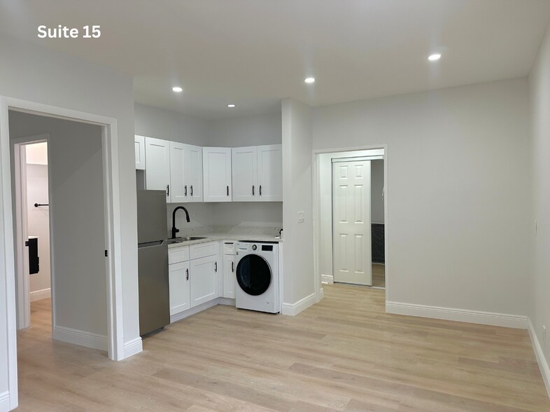 More Photos Of 3600 broadway, West Palm Beach Loft Creative Space For Lease