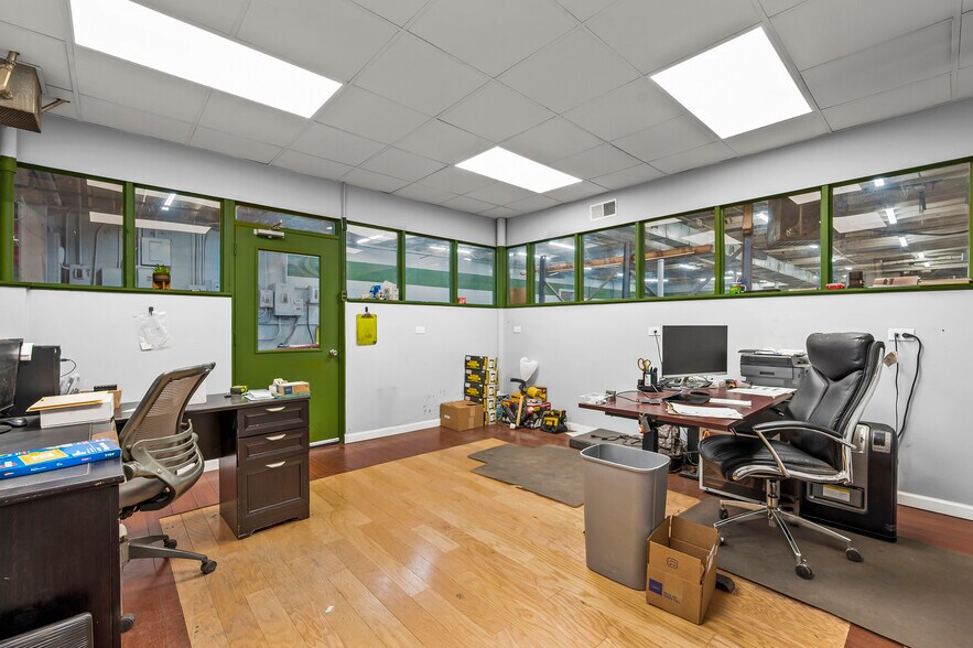 More Photos Of 1120 N Main St, Randleman Warehouse For Sale