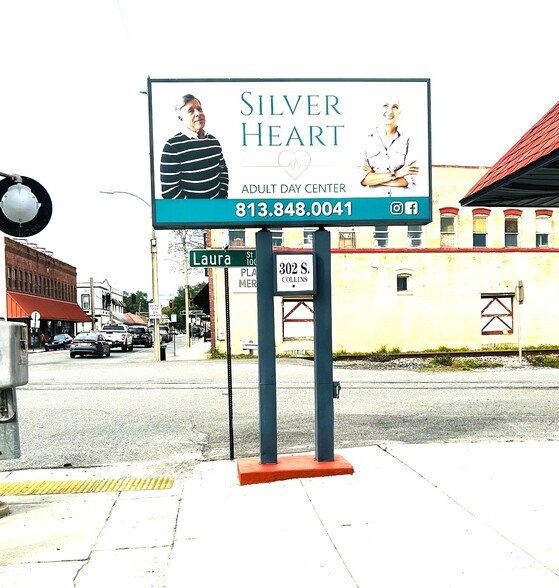 More Photos Of 302 S Collins St, Plant City General Retail For Sale