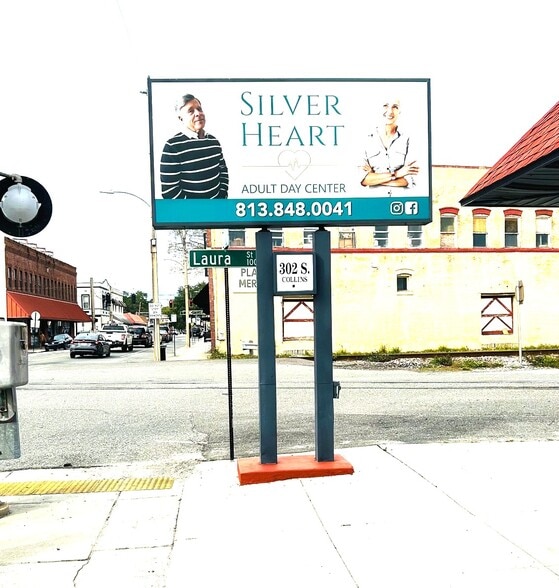 More Photos Of 302 S Collins St, Plant City General Retail For Sale