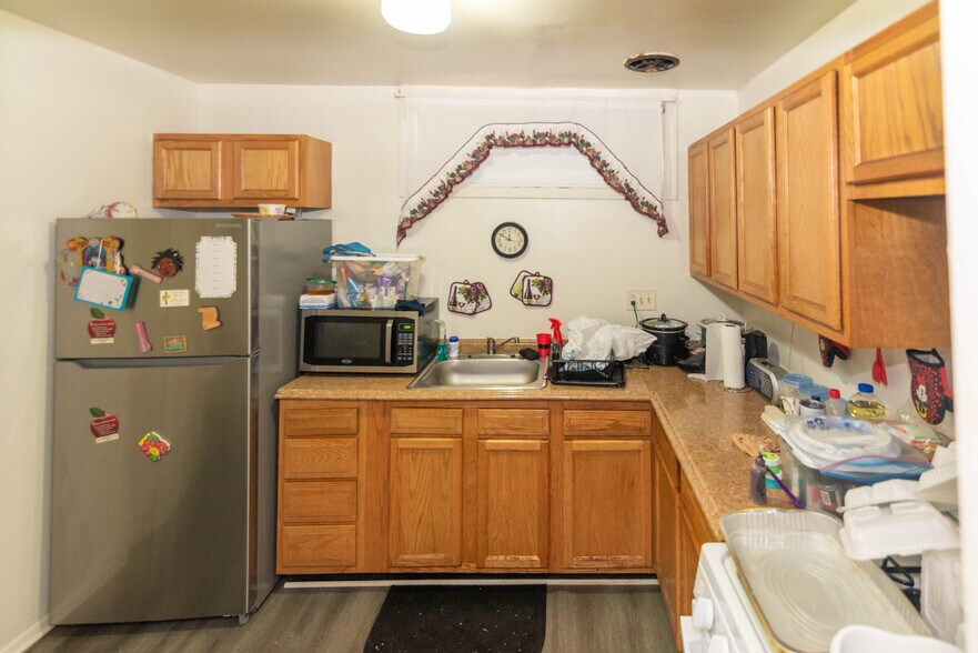More Photos Of 1213 E Northern Pky, Baltimore Apartments For Sale