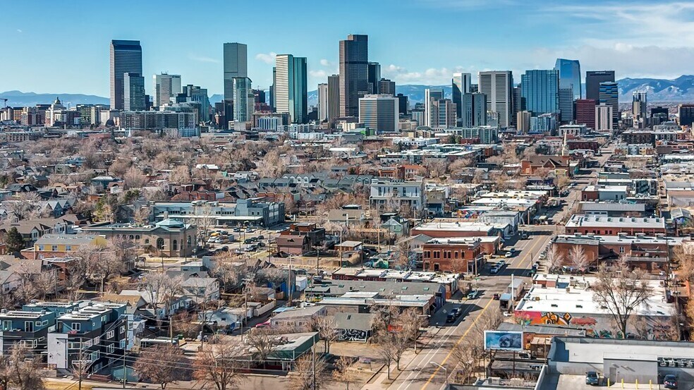 More Photos Of 3158 Larimer St, Denver Restaurant For Sale