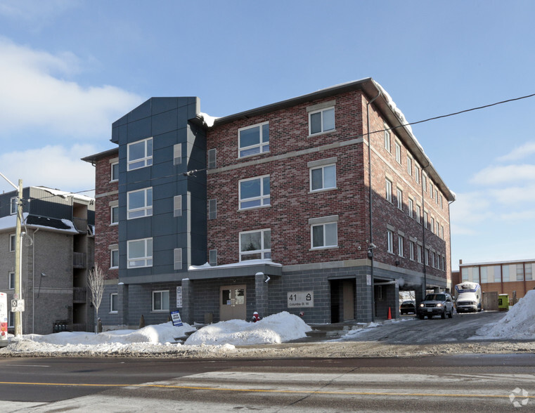 Primary Photo Of 39-41 Columbia St W, Waterloo Apartments For Sale