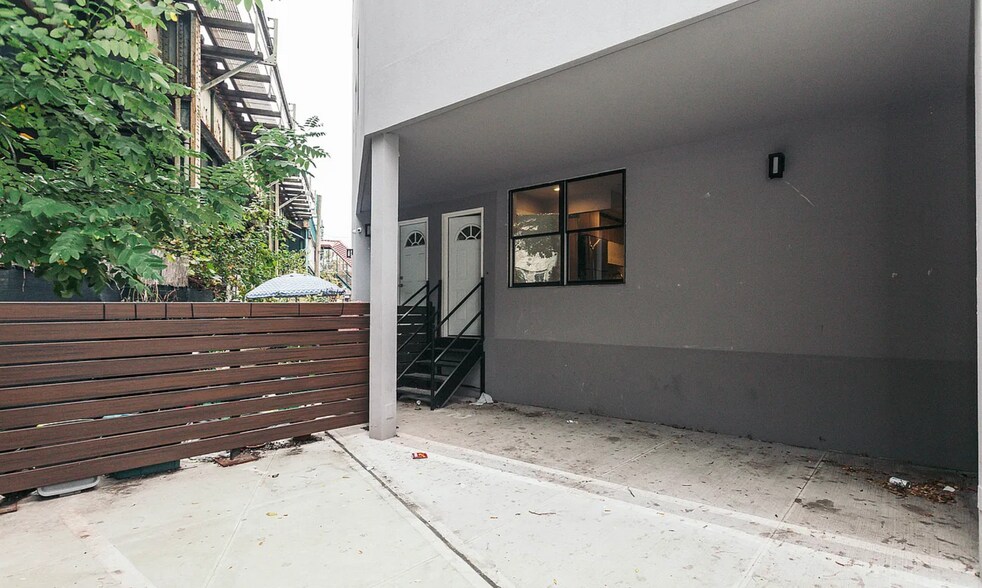 More Photos Of 1929 Putnam Ave, Ridgewood Apartments For Sale
