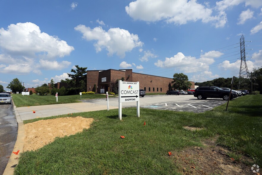 Primary Photo Of 1571 Imperial Way, Thorofare Manufacturing For Lease