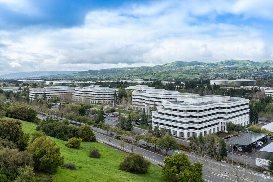 More Photos Of 12677 Alcosta Blvd, San Ramon Medical For Lease