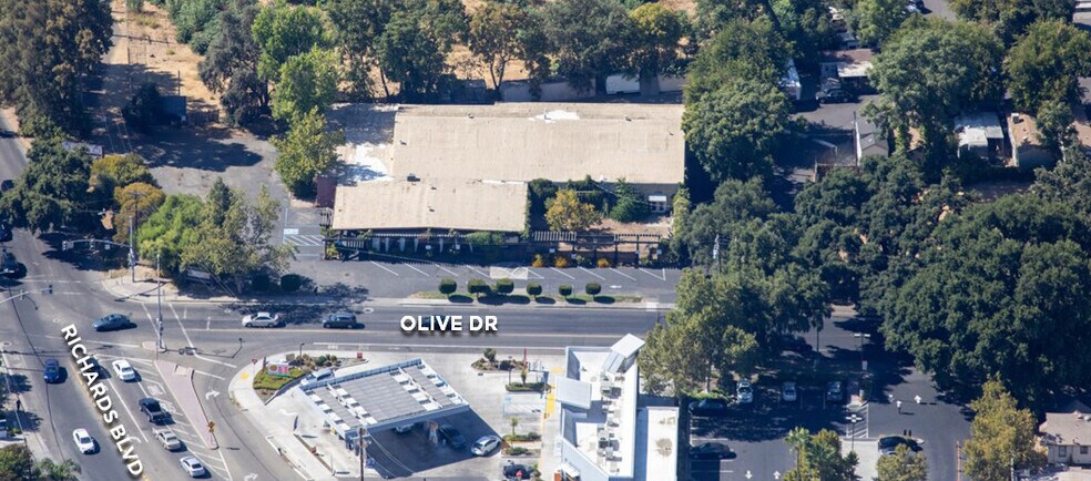 More Photos Of 1015 Olive Dr, Davis Freestanding For Lease