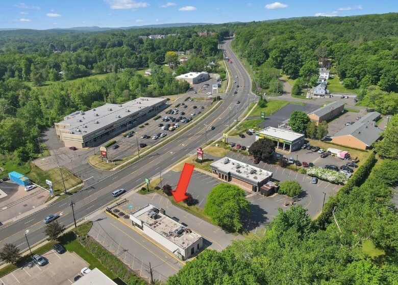 More Photos Of 942 Washington St, Middletown Fast Food For Sale
