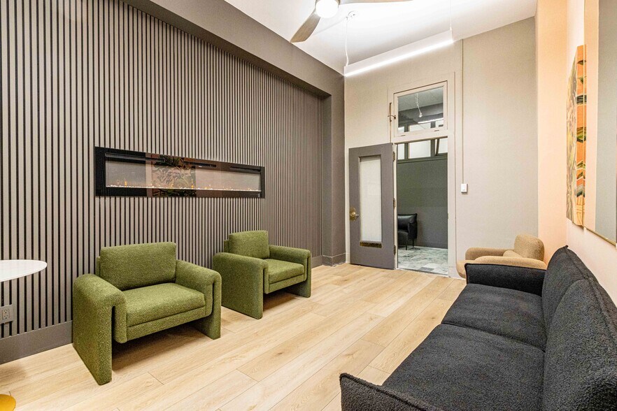 More Photos Of 1440 Broadway, Oakland Office For Lease