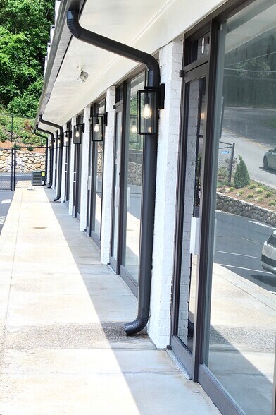 More Photos Of 5519 Highway 153, Hixson Storefront Retail Office For Sale