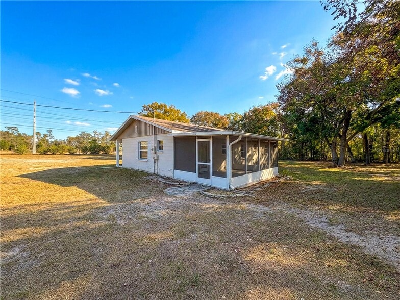 More Photos Of 9421 Sunshine Grove Rd, Brooksville Multifamily For Sale