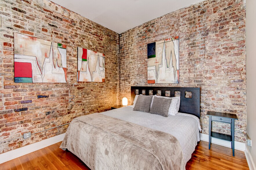 More Photos Of 215 10th St, Augusta Storefront Retail Residential For Sale