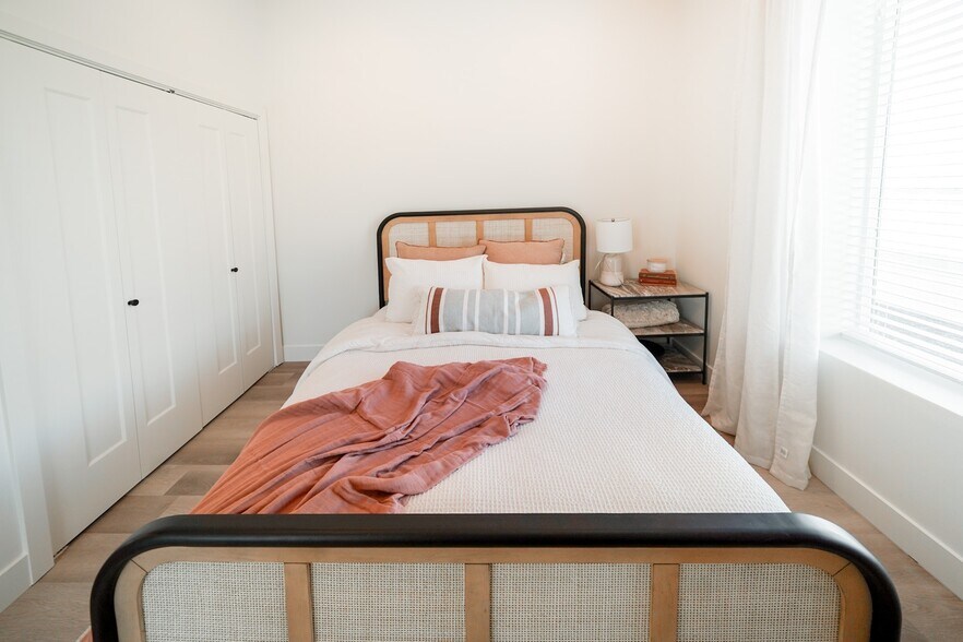 More Photos Of 655 S 1200 W, Springville Apartments For Lease