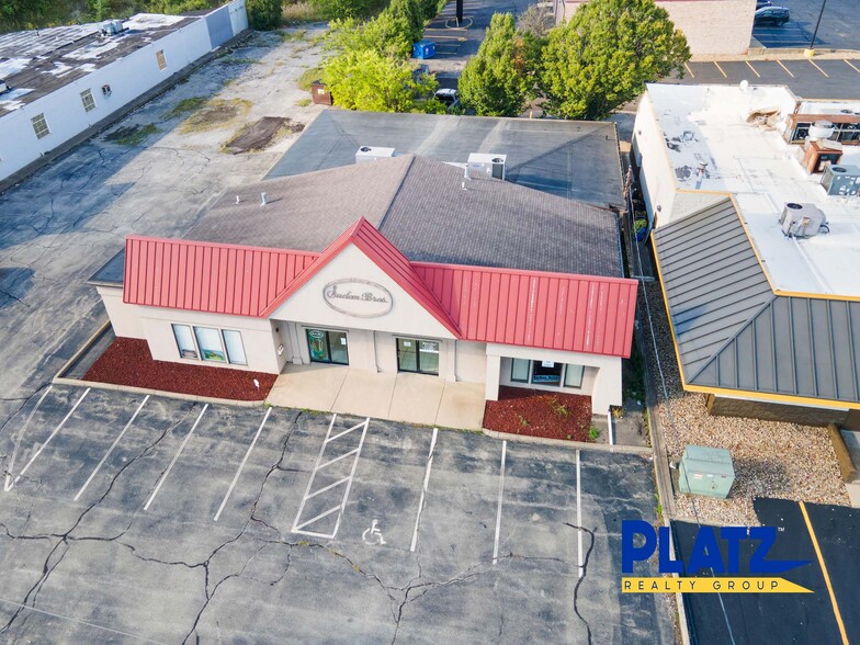 More Photos Of 1616 E Liberty St, Girard General Retail For Sale