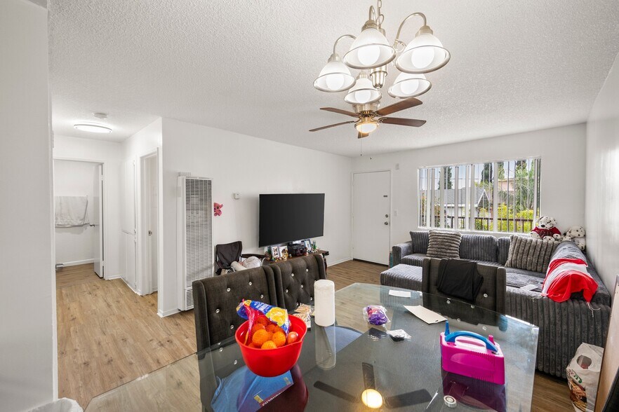 More Photos Of 1776 Temple Ave, Long Beach Apartments For Sale