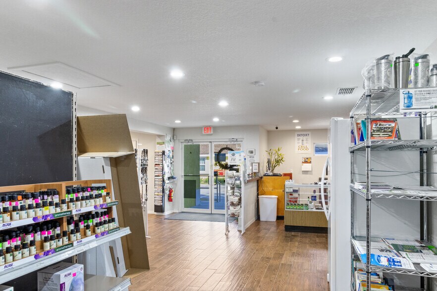 More Photos Of , Winter Haven Office For Sale