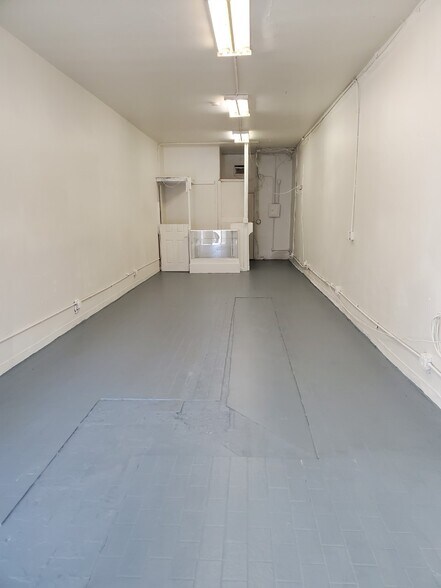 More Photos Of 7312-7316 S San Pedro St, Los Angeles Storefront Retail Office For Lease