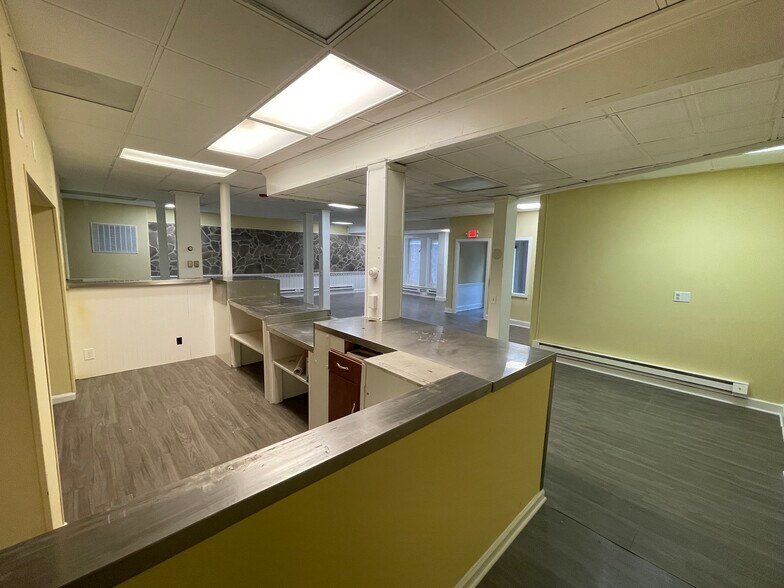 More Photos Of 62-64 W Antietam St, Hagerstown Apartments For Lease