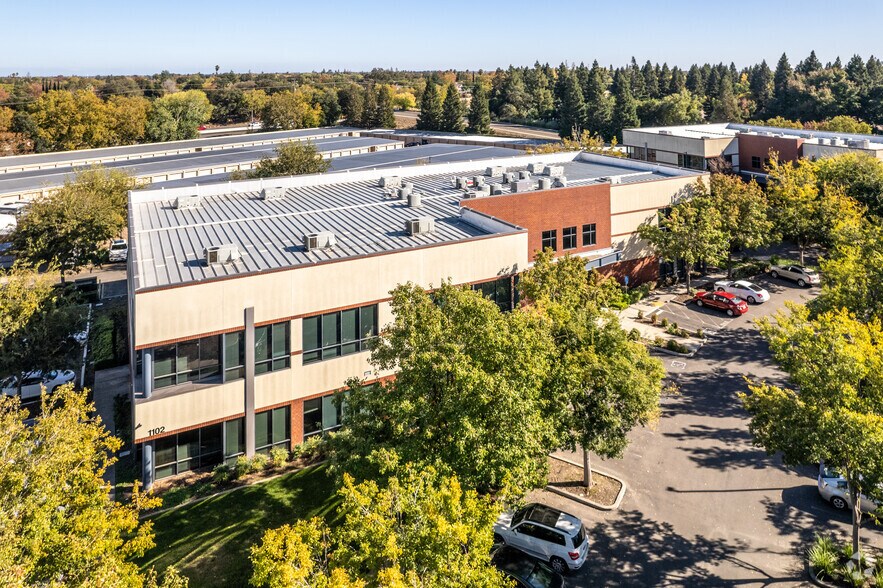 More Photos Of 1104 Corporate Way, Sacramento Coworking Space