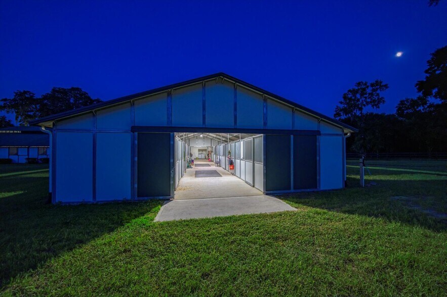 More Photos Of 7780 N Whippoorwill Ter, Hernando Sports And Entertainment For Sale