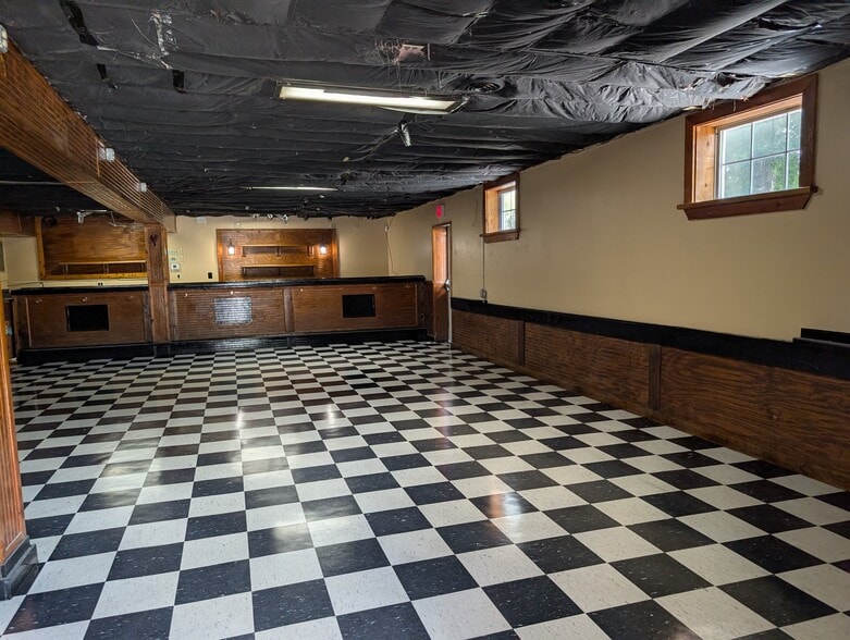 More Photos Of 367 Freedom Way, Jacksonville General Retail For Sale