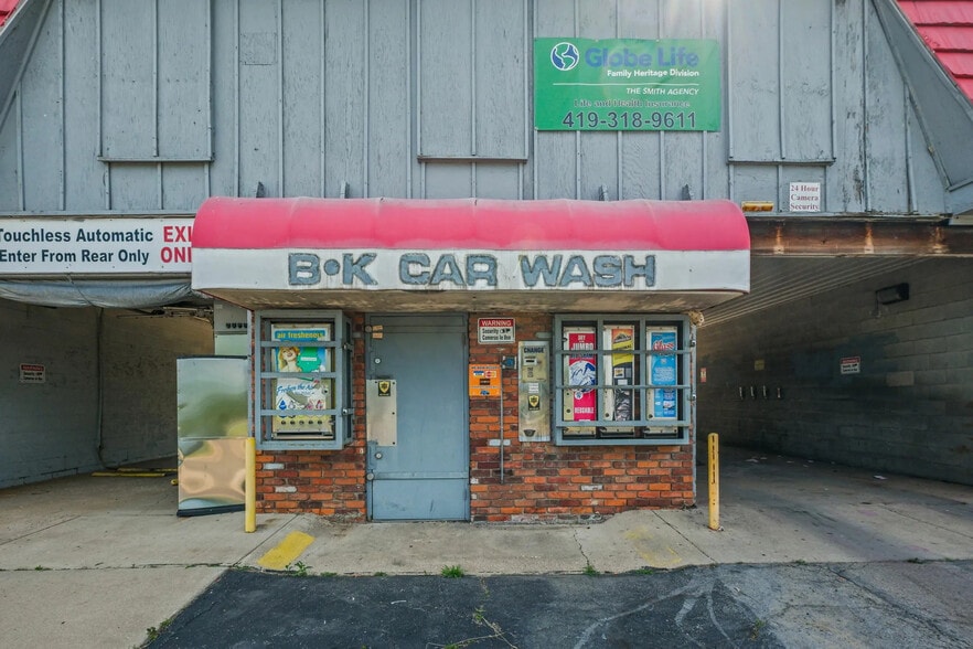 More Photos Of 3562 Lagrange St, Toledo Carwash For Sale