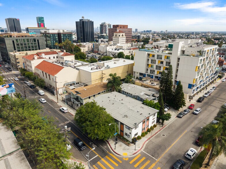 More Photos Of 6610 Selma Ave, Los Angeles Apartments For Sale