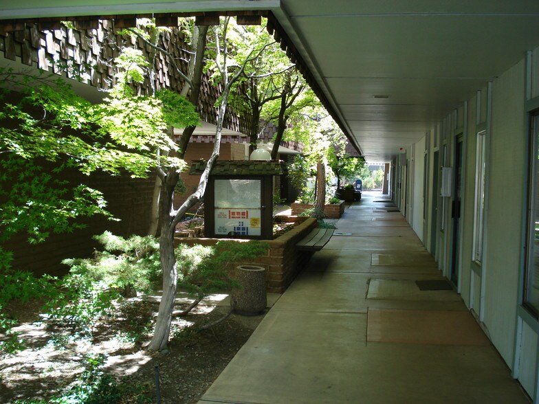 Primary Photo Of 4600 Kietzke Ln, Reno Office For Lease