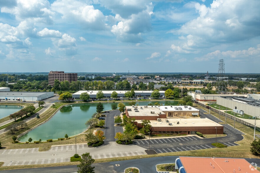 More Photos Of 600 Lakeview Plaza Blvd, Worthington Office For Sale